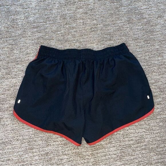 🏷️ 5 for $25 - ADIDAS Marathon 20 Women's Running Shorts - Picture 5 of 11